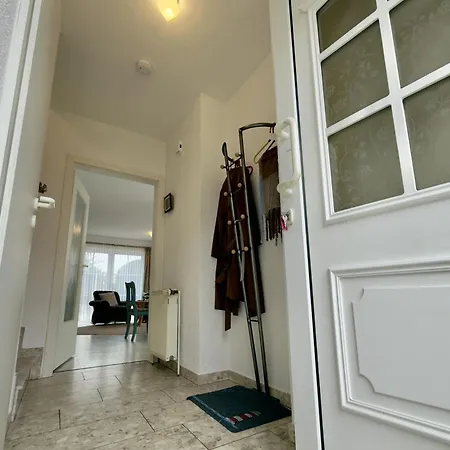 بيت للعطل Caro Hus -