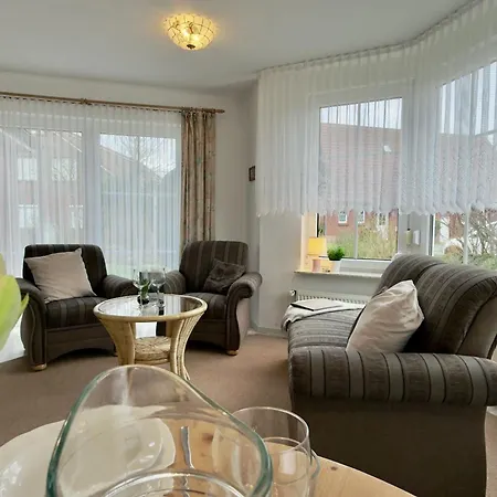 Caro Hus - * Carolinensiel